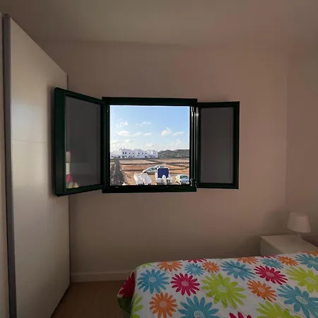 Isamar Playa Apartment Orzola