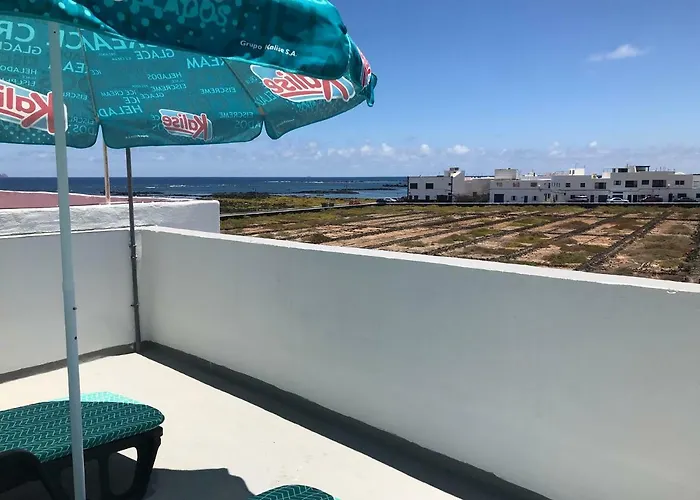 Isamar Playa Apartamento Orzola