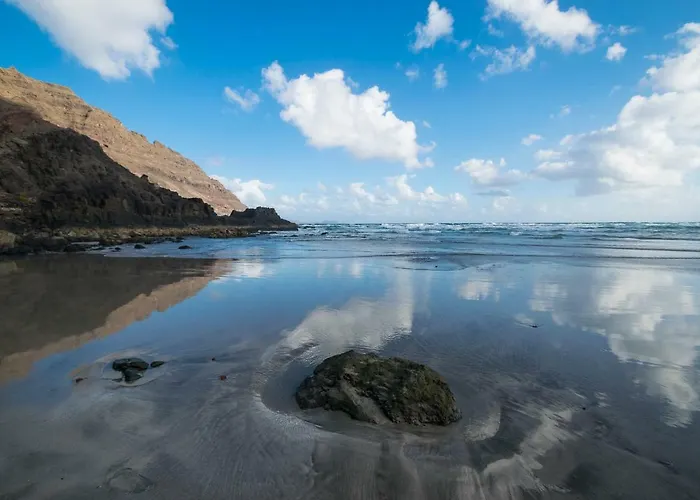 Isamar Playa Orzola